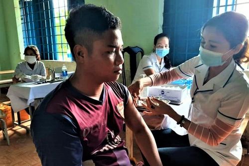 Tiêm gần 1 triệu liều vaccine phòng bệnh bạch hầu cho người dân Tây Nguyên