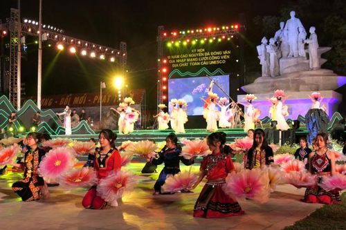 Lễ hội hoa Tam giác mạch trở thành thương hiệu của Hà Giang