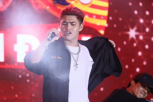 Rapper Tez: 'Không có áp lực, không có kim cương'