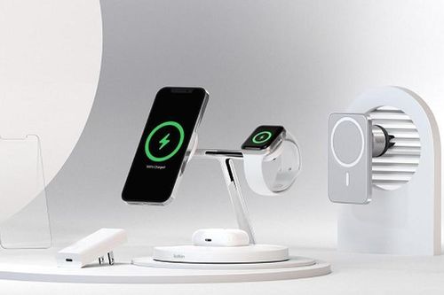 Thất vọng khi combo 'hút máu' MagSafe của Apple không hiệu quả