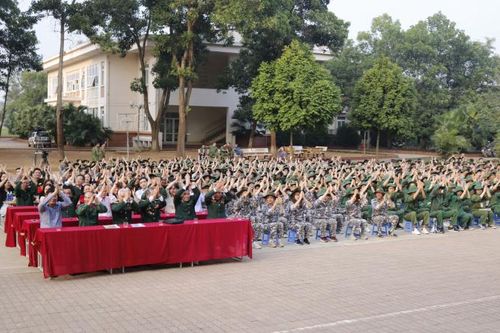 Truyền cảm hứng cho sinh viên qua cuộc trò chuyện với những người lính trở về