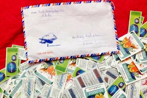Phong bì mừng cưới 'có một không hai' khiến cô dâu chú rể bất ngờ