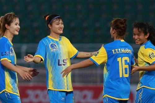 Vòng 10 giải nữ VĐQG: Hà Nội gọi, TPHCM trả lời