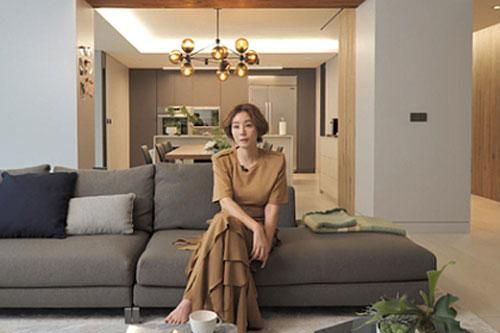 Nhà hướng ra sông Hàn của hoa hậu Kim Sung Ryung