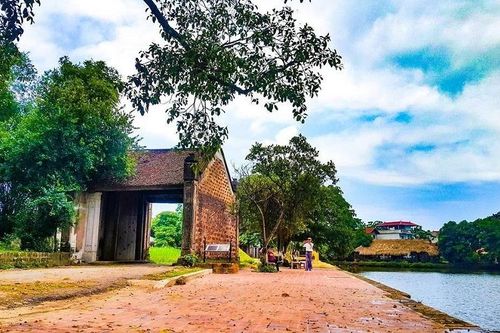Làng cổ Đường Lâm kỷ niệm 15 năm được công nhận là Di tích quốc gia
