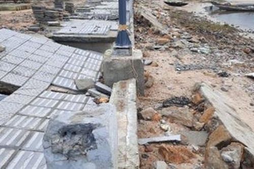 Dự án đường trăm tỷ chưa sử dụng đã tan hoang