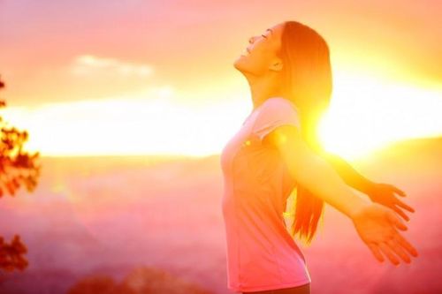 Lợi ích tuyệt vời khi dậy sớm buổi sáng