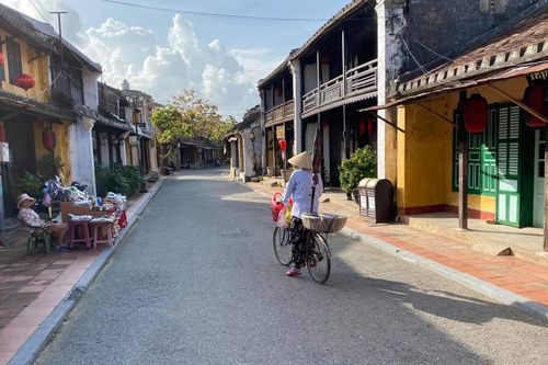 Vắng khách, Hội An đẹp bình yên