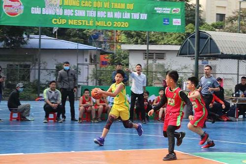 Khai mạc vòng chung kết Giải Bóng rổ học sinh tiểu học Hà Nội 2020