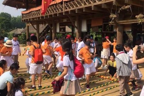 Học sinh tham quan, trải nghiệm: Ai chịu trách nhiệm nếu chuyến đi thiếu an toàn?