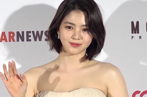 Mỹ nhân Hàn gợi cảm trên thảm đỏ