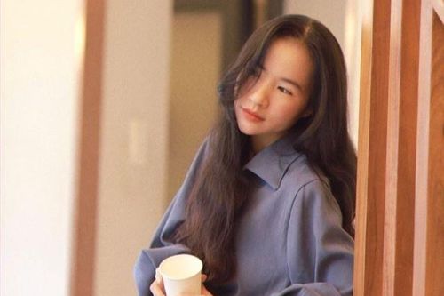 Cô giáo trẻ thường bị nhầm là sinh viên