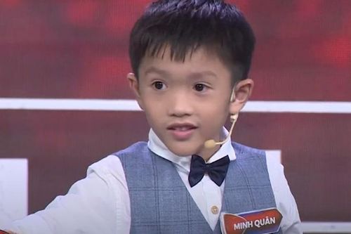 Cậu bé 7 tuổi khiến giám khảo trầm trồ tại Siêu trí tuệ Việt Nam