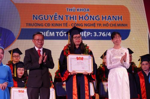 Hội Sinh viên TP. HCM vinh danh 60 thủ khoa