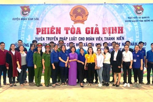 Phiên tòa giả định: Cách tuyên truyền pháp luật tốt cho học sinh, sinh viên