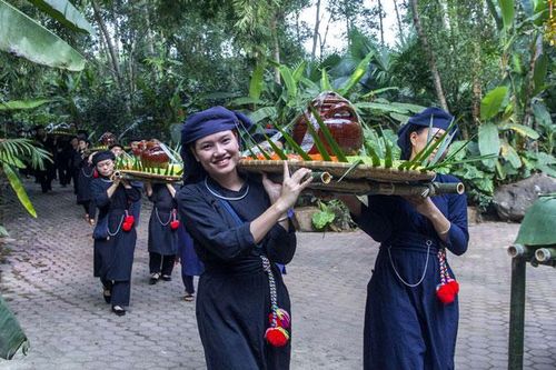 Độc đáo Tết Cơm mới của người Tày