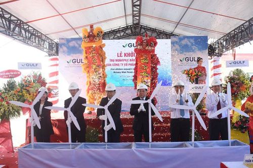 Khởi công lắp đặt các trụ monopile đầu tiên của Việt Nam tại dự án điện gió ngoài khơi Bình Đại