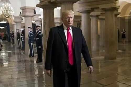 Ông Trump sẽ tuyên bố tranh cử ngay trong ngày đối thủ nhậm chức?