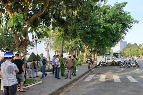 Nghi phạm đâm thanh niên tử vong lúc nửa đêm ra đầu thú