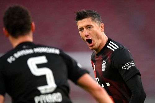Bayern Munich thắng đậm, giữ ngôi đầu Bundesliga