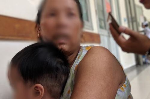 Bắt tạm giam người mẹ bạo hành con ruột đến chấn thương sọ não