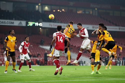 Arsenal có khởi đầu tệ nhất sau 38 năm