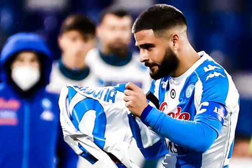 Napoli thắng đậm Roma trong ngày tri ân Maradona