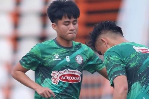 Phan Thanh Hậu ra mắt CLB TP.HCM