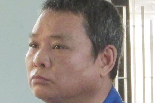 Bợm nhậu hành hung Công an