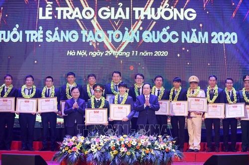Trao giải thưởng Tuổi trẻ sáng tạo cho 37 công trình tiêu biểu