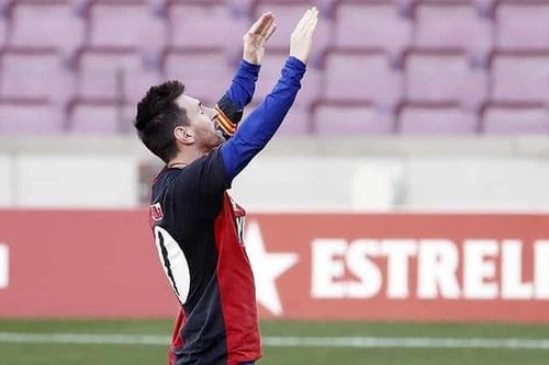Messi ăn mừng đặc biệt cảm xúc tưởng nhớ cố huyền thoại Maradona