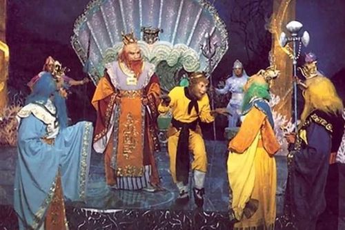Hậu trường ít ai ngờ cảnh quay dưới Thủy cung trong Tây Du Ký 1986