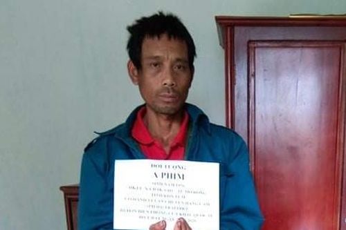 Bắt một vụ vận chuyển pháo trái phép