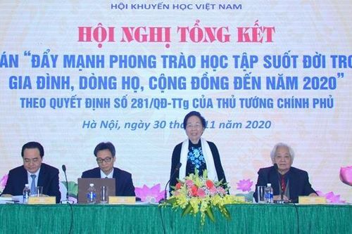 Tiếp tục đẩy mạnh phong trào khuyến học, khuyến tài, xây dựng xã hội học tập