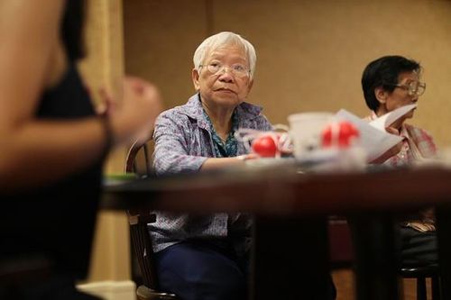 Trung Quốc khai thác người già để giải quyết cuộc khủng hoảng nhân khẩu học