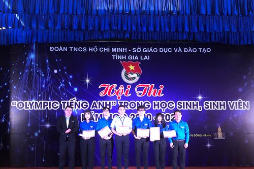 Cơ hội cho học sinh, sinh viên Gia Lai cọ xát, thể hiện tài năng tiếng Anh