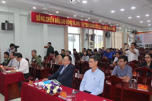 Truy tặng danh hiệu Bà mẹ Việt Nam anh hùng cho mẹ Nguyễn Thị Điển