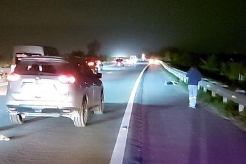 Người đàn ông đi bộ trên cao tốc Nội Bài - Lài Cai bị nữ tài xế tông tử vong