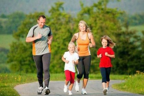 Đi bộ nhanh giúp bảo vệ tim