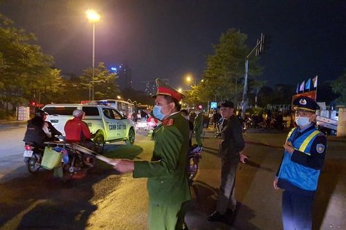 Mạnh tay xử lý các vi phạm trật tự an toàn giao thông và đô thị