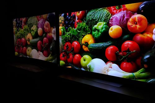 Cuộc chiến ngôi vương tivi tại Việt Nam