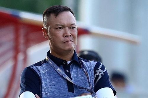 U21 Hà Nội rơi vào thế khó