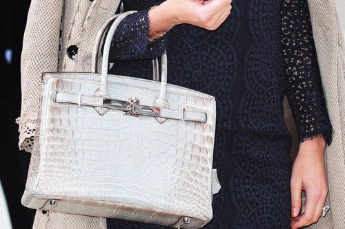 'Để mua túi Hermès Birkin, tôi tiêu nhiều tiền cho phụ kiện đắt đỏ'