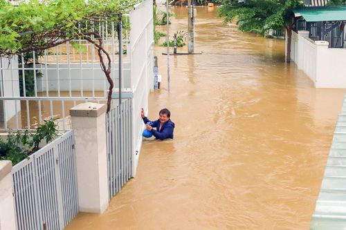 'Lần đầu tôi thấy trận lũ lớn như vậy'