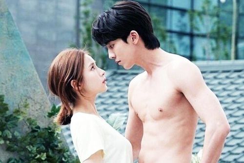 Những điều chưa biết về tài tử sắp thay thế Lee Min Ho