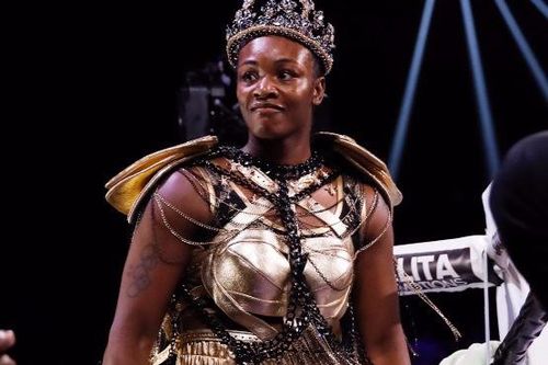 Nhà vô địch quyền anh nữ Claressa Shields gia nhập MMA