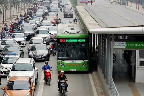 Hà Nội đề xuất mở thêm 14 làn ưu tiên cho xe buýt