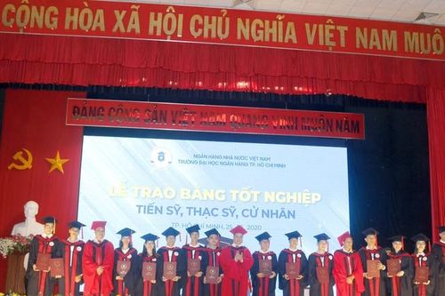 Trường Đại học Ngân hàng TP.HCM tuyển sinh trình độ Thạc sĩ đợt 1 năm 2021