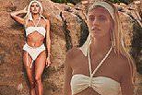 Chân dài 9x Devon Windsor tung ảnh áo tắm đẹp như tạc tượng