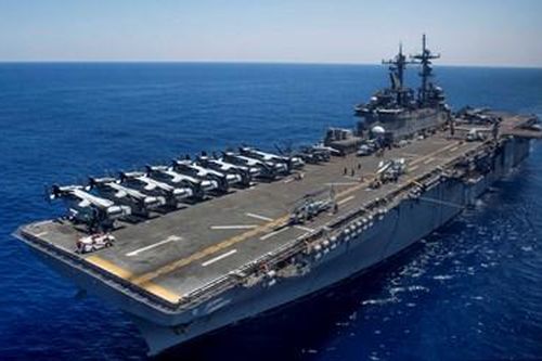 Tàu tấn công đổ bộ tiên tiến USS Bonhomme Richard thành phế liệu sau vụ hỏa hoạn thảm khốc